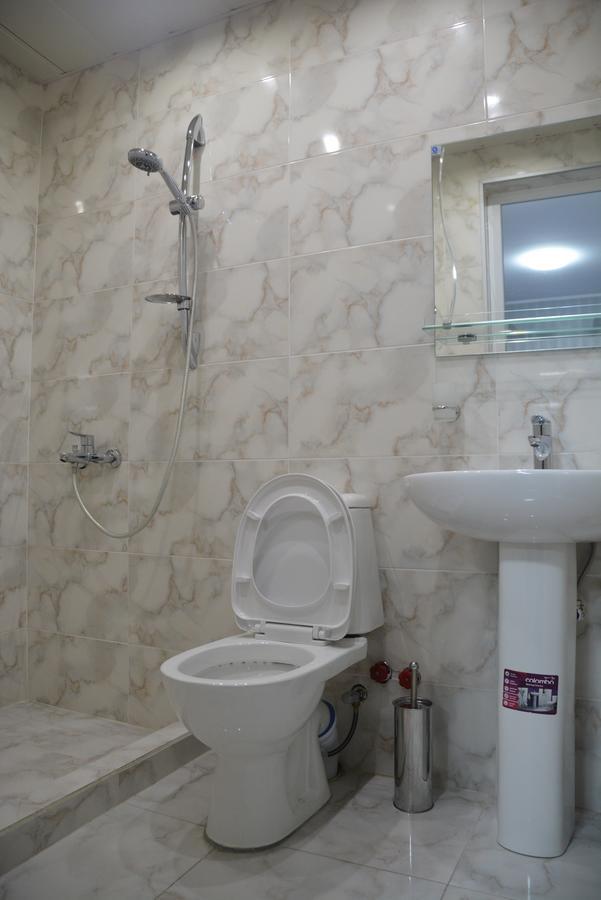 City Hotel Tbilisi Zewnętrze zdjęcie